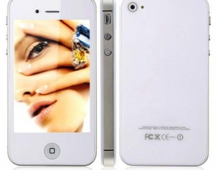 Скидка 50% на точную копию iPhone 4 белого цвета со встроенным телевизором и двумя SIM-картами!