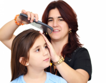 Скидка 70% на мытье головы, модельную стрижку и укладку феном для всей семьи!