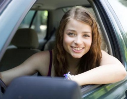 Установка парктроников в автоцентре Автозащита со скидкой 55%! Больше никаких проблем с парковкой!