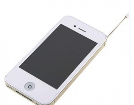Скидка 50% на точную копию iPhone 4 белого цвета со встроенным телевизором и двумя SIM-картами!