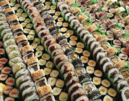 БЕСПЛАТНЫЕ КУПОНЫ! Скидка 60% на доставку суши и роллов от компании Ямато по Санкт-Петербургу!