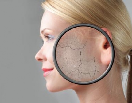 Комплекс из 3 омолаживающих процедур для тела, лица и области вокруг глаз со скидкой 76%! 5 салонов!