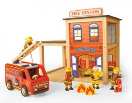 Скидка 50% на наборы игрушек из серий Стройка, Пожарные, Больница, Кукольный дом! Волшебное детство!