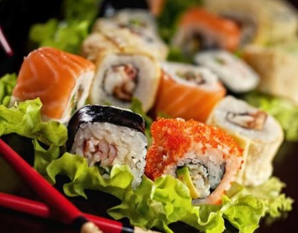 Скидка 50% на все блюда японской и китайской кухни в суши-баре Сакура на Белорусской!